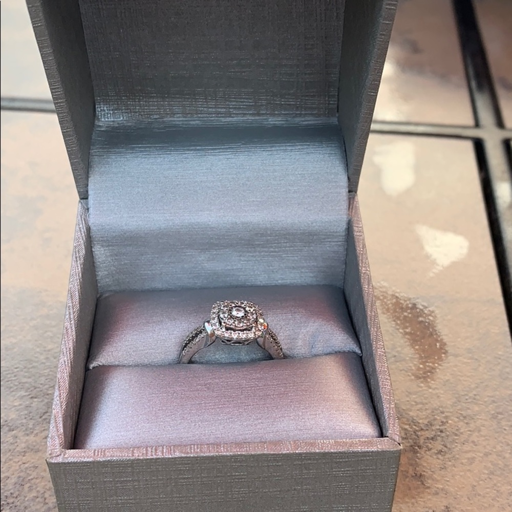 1/2 carat engagement size 6 1/2 protection plan